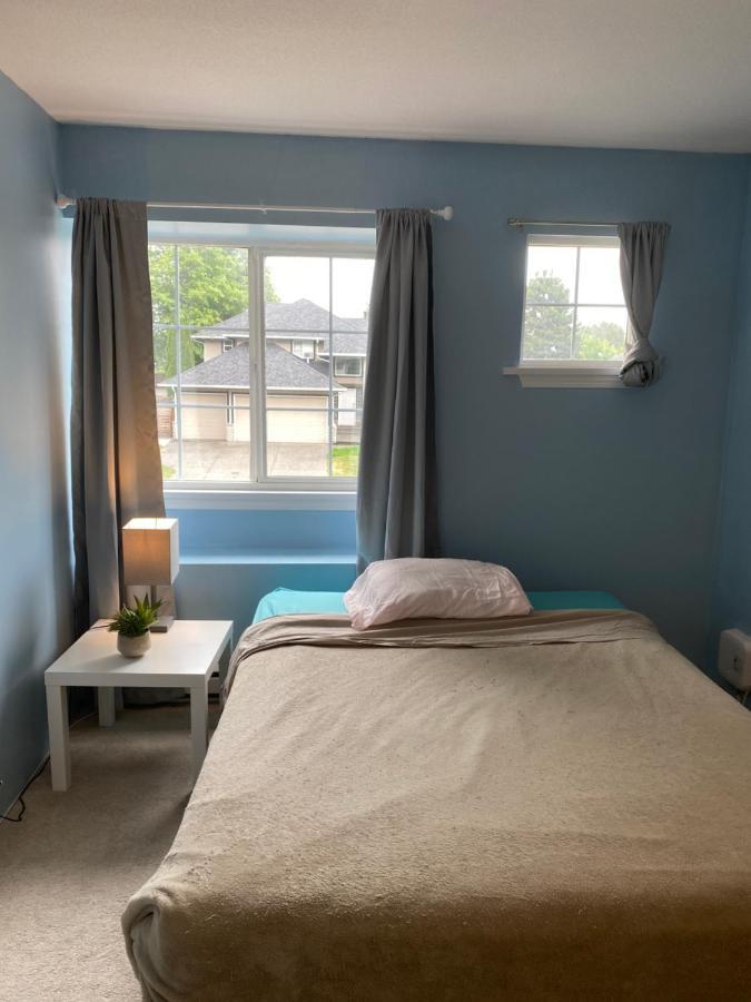 Bed & Breakfast Cheerful *