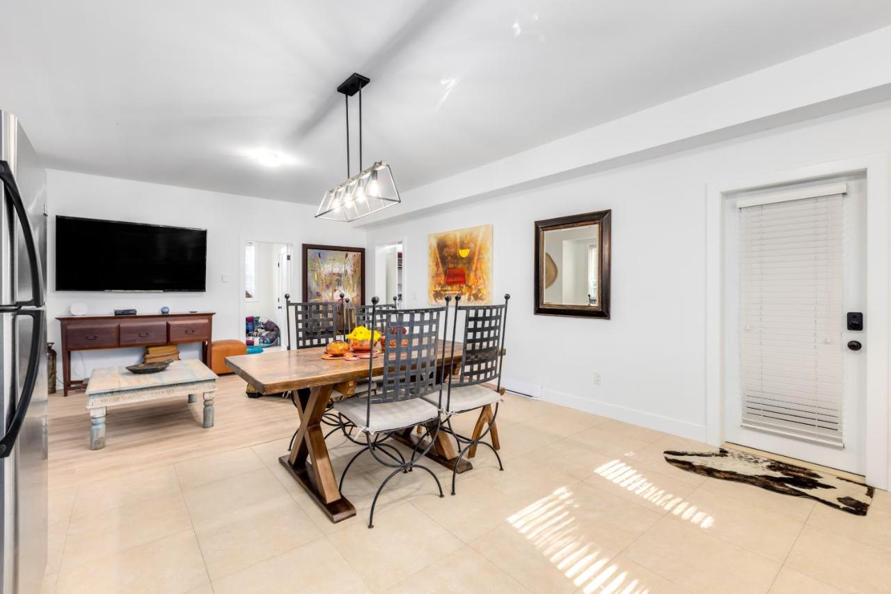 Crescent Beach Is A Walk Away From Casa Altamira! Apartment *