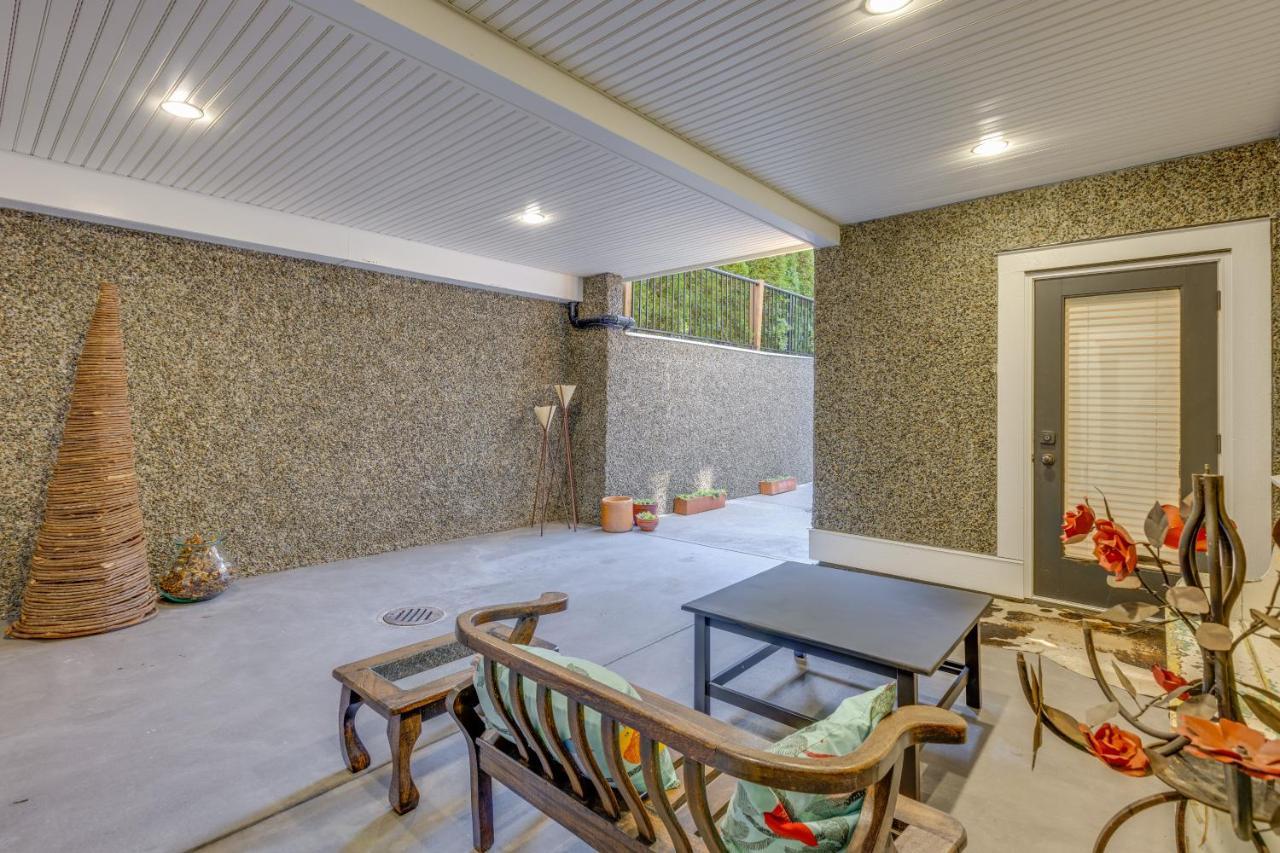 Crescent Beach Is A Walk Away From Casa Altamira! *