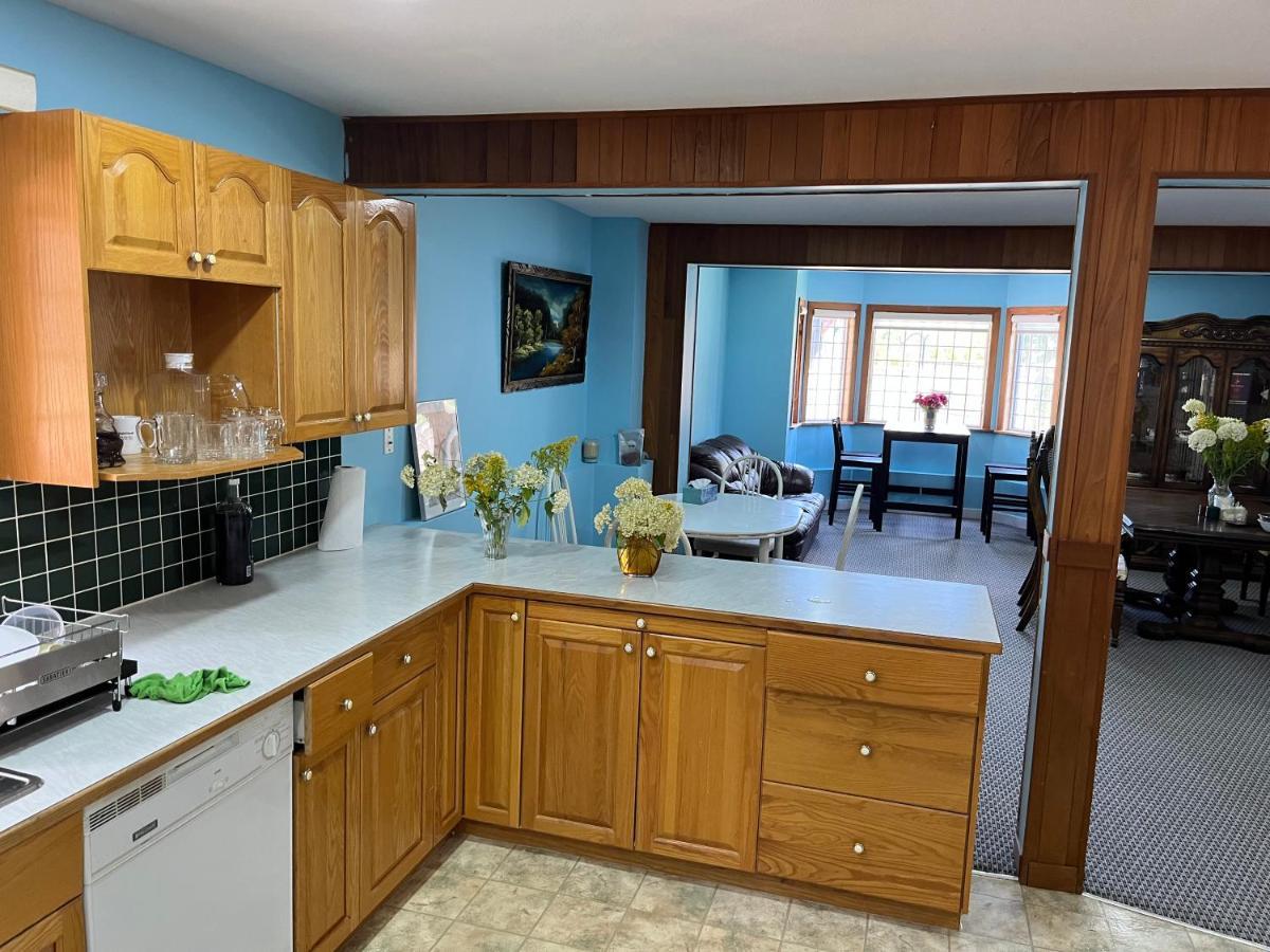 Dalatbnb Large Kitchen Holiday home