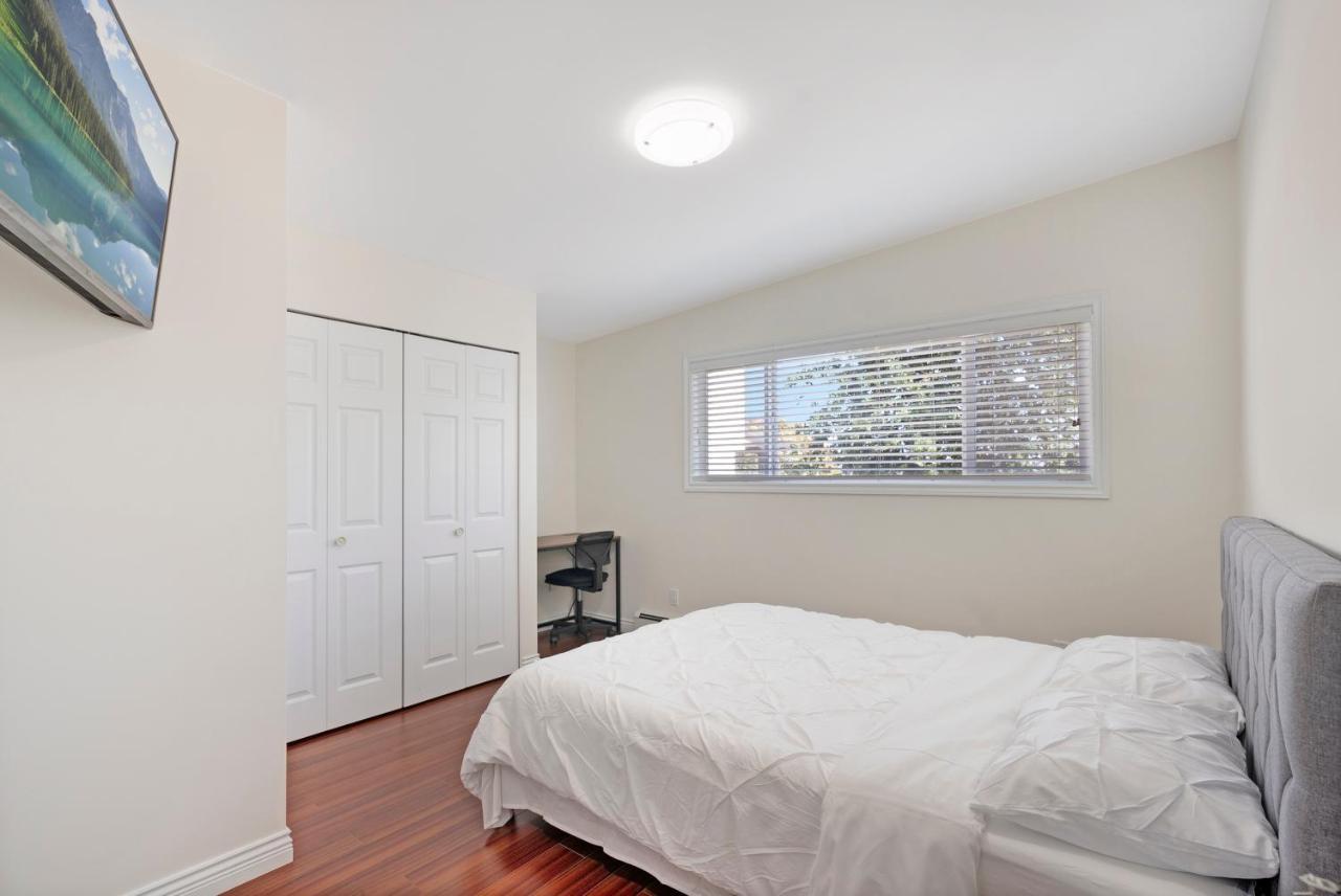 Luxr's Guest house Surrey