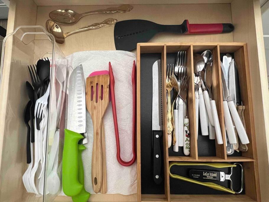 Separate Access , Separate Kitchen, Bathroom *