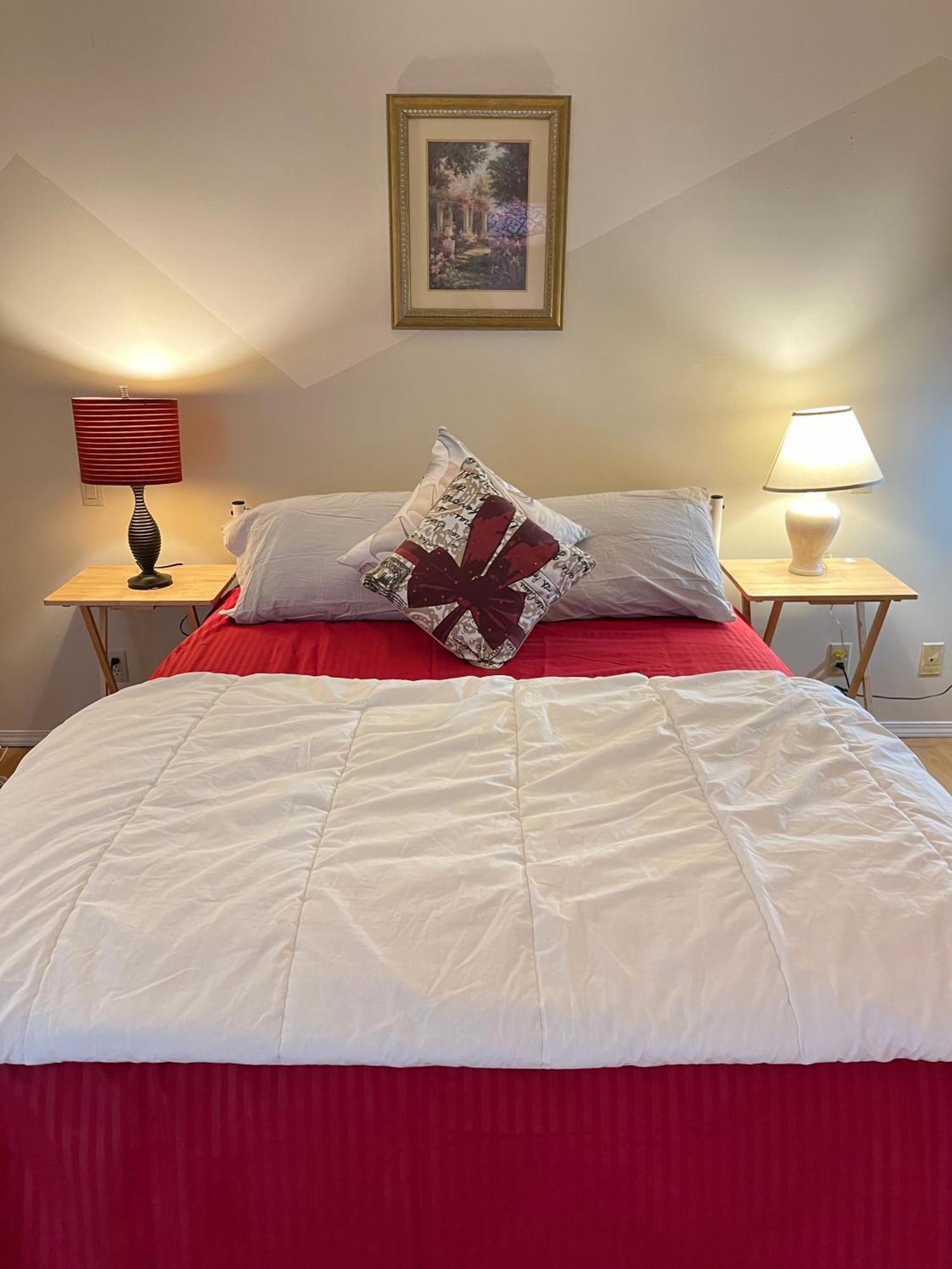 Homestay Beautiful & Cozy In Great Location *
