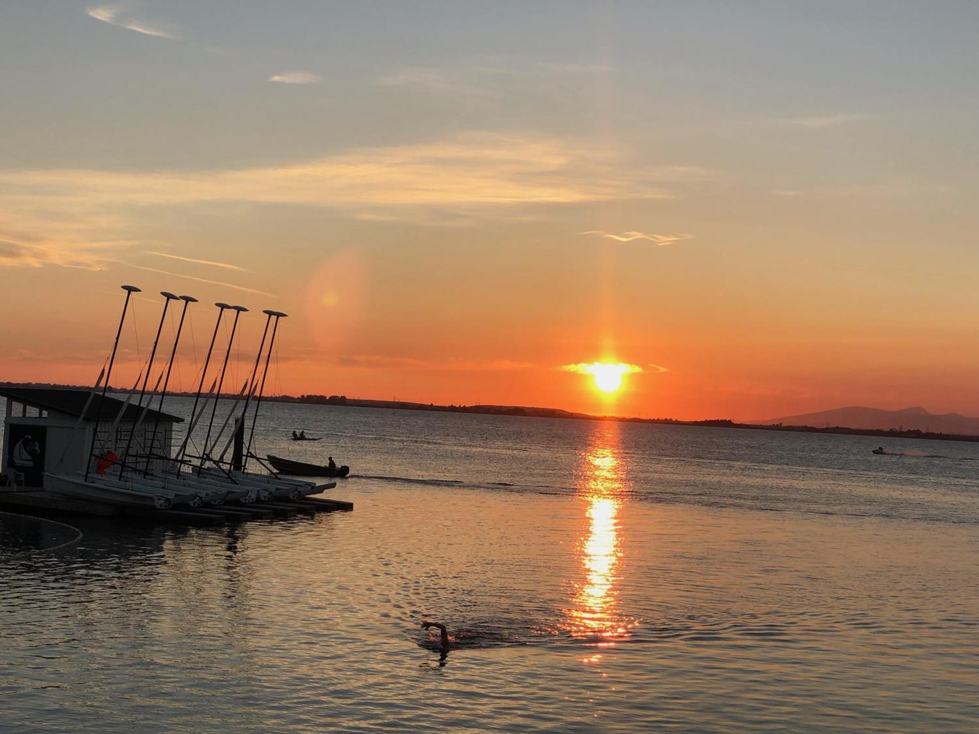 Crescent Beach Is A Walk Away From Casa Altamira! Apartment Surrey