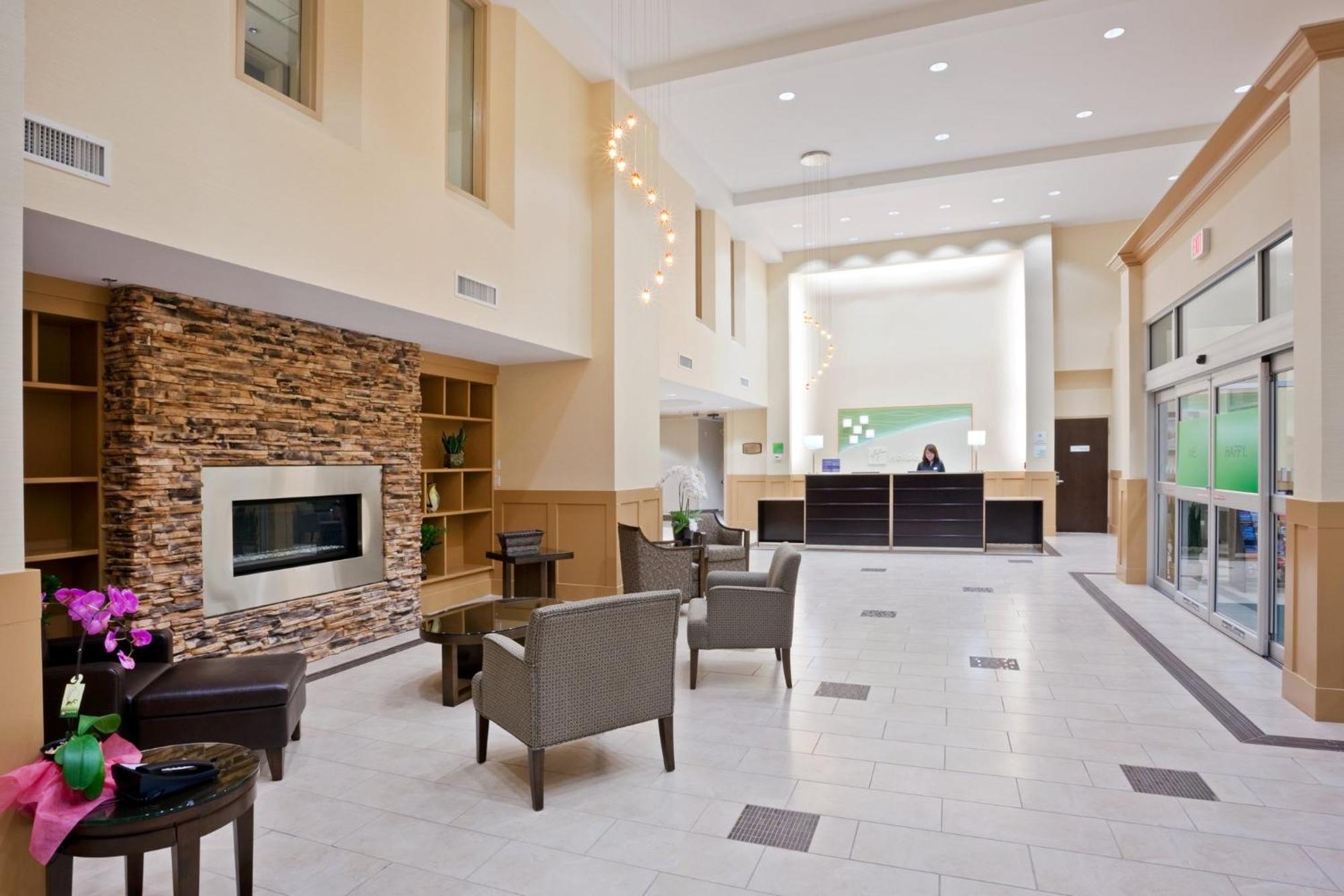 & East - Cloverdale By Ihg 3*