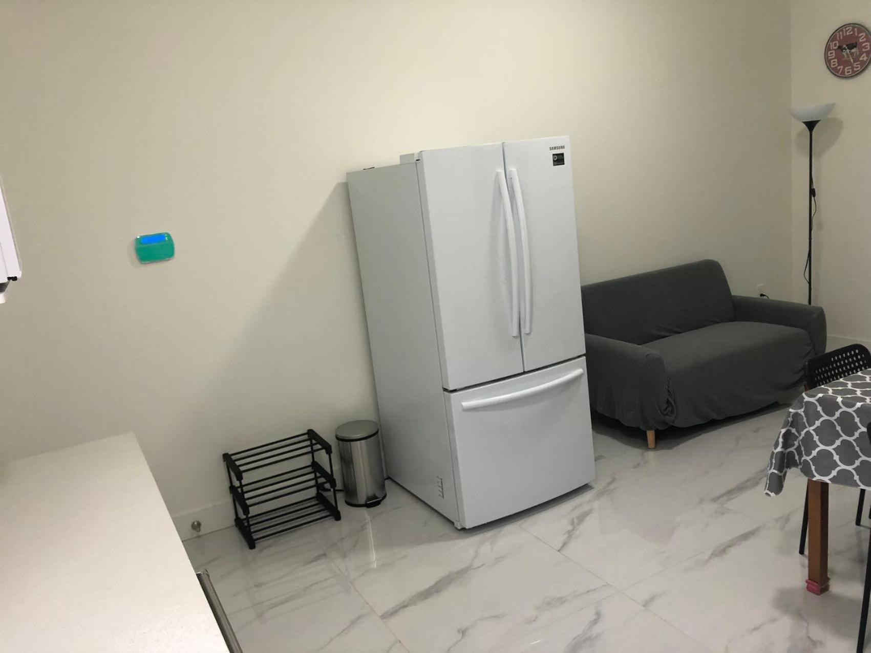 Ground Lvl Brand New - Two Bedroom *