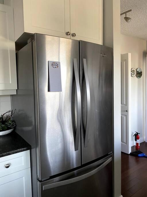 Large In Bolivar Heights Surrey