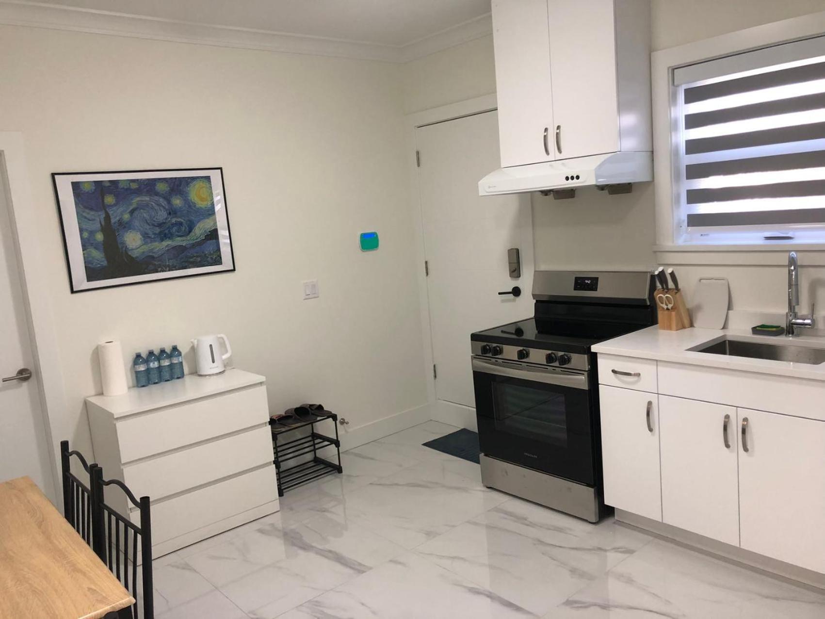 2024 Newly-built 2nd Lvl Guest - 2 Bedrooms Guest house