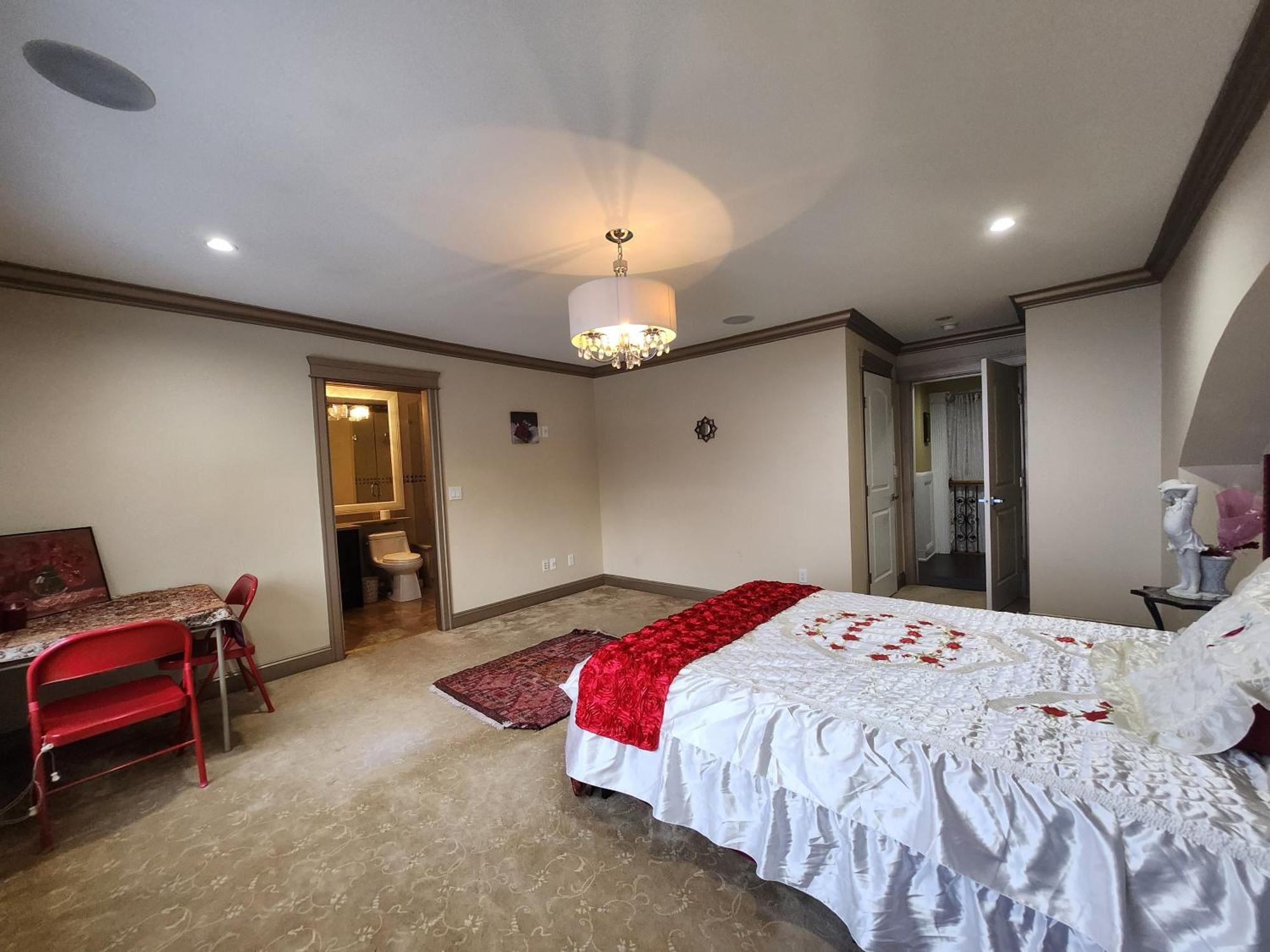 Inn The Empress Palace Surrey