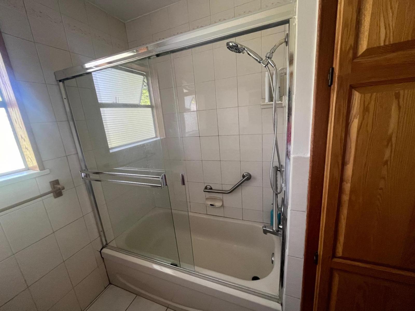 Cosy Romantic In Surrey- Walking Distance From Guildford Town Centre Homestay Surrey