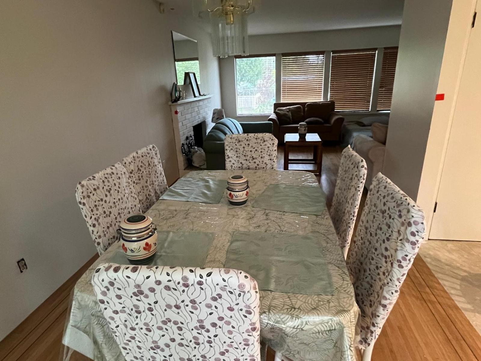 Stylish Beautiful In Great Location Near Guildford Town Centre G2