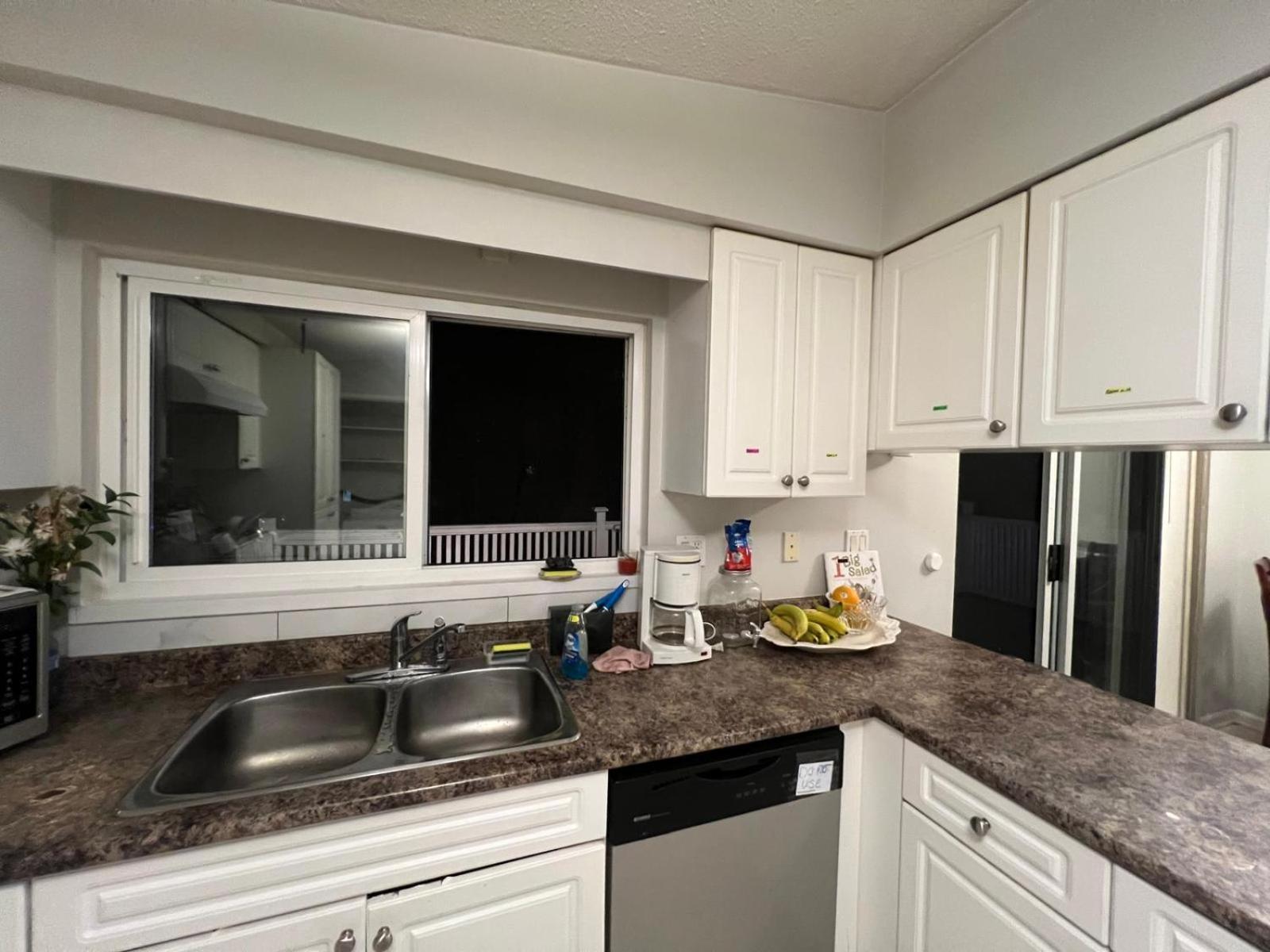 Private Near King George Boulevard *