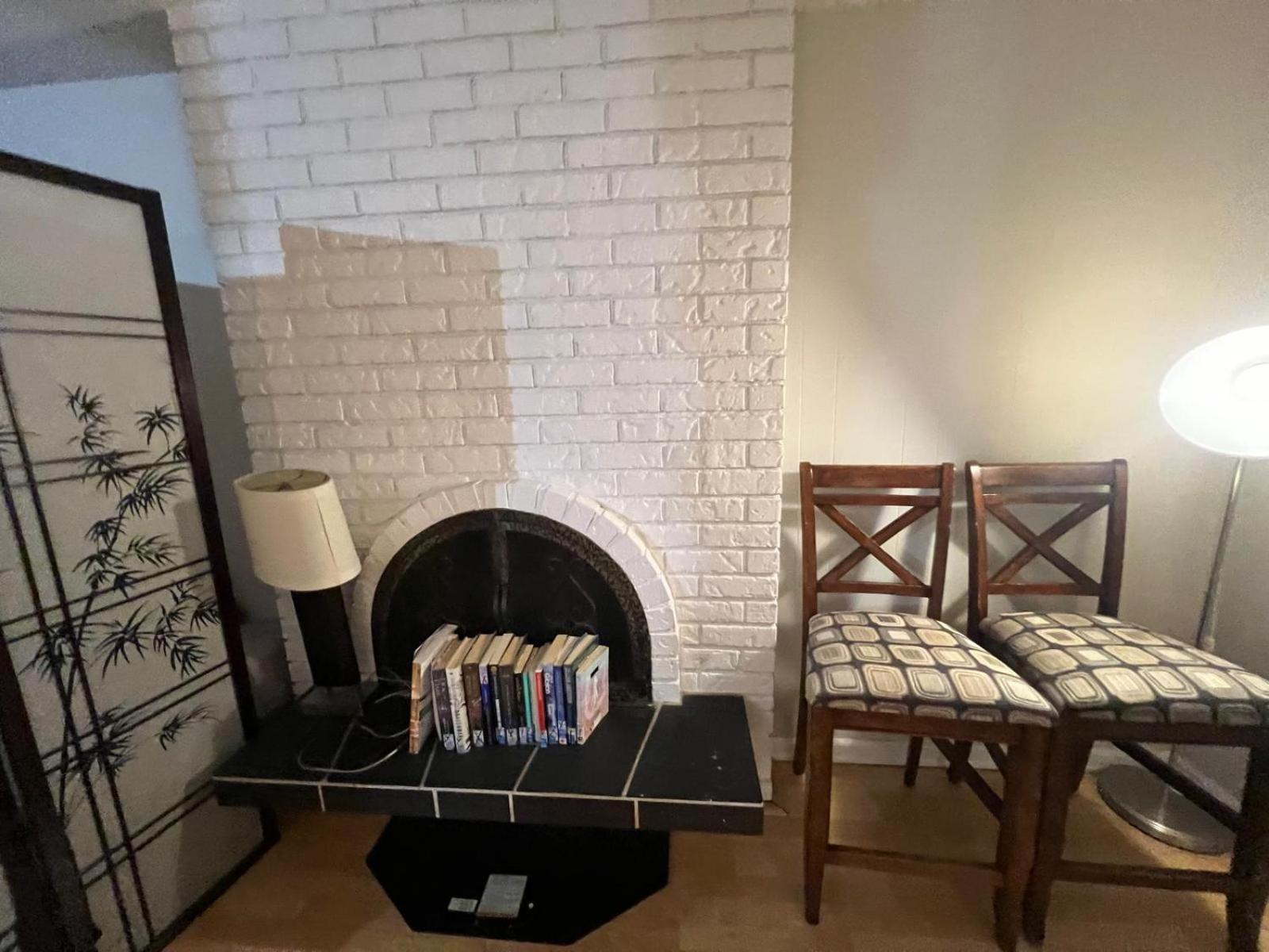 Homestay Private Near King George Boulevard Surrey