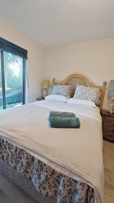 Luxury House With Pleasure Of Life Villa Surrey