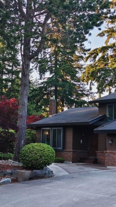 Luxury House With Pleasure Of Life * Surrey
