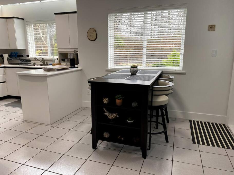 Holiday home In Crescent Surrey