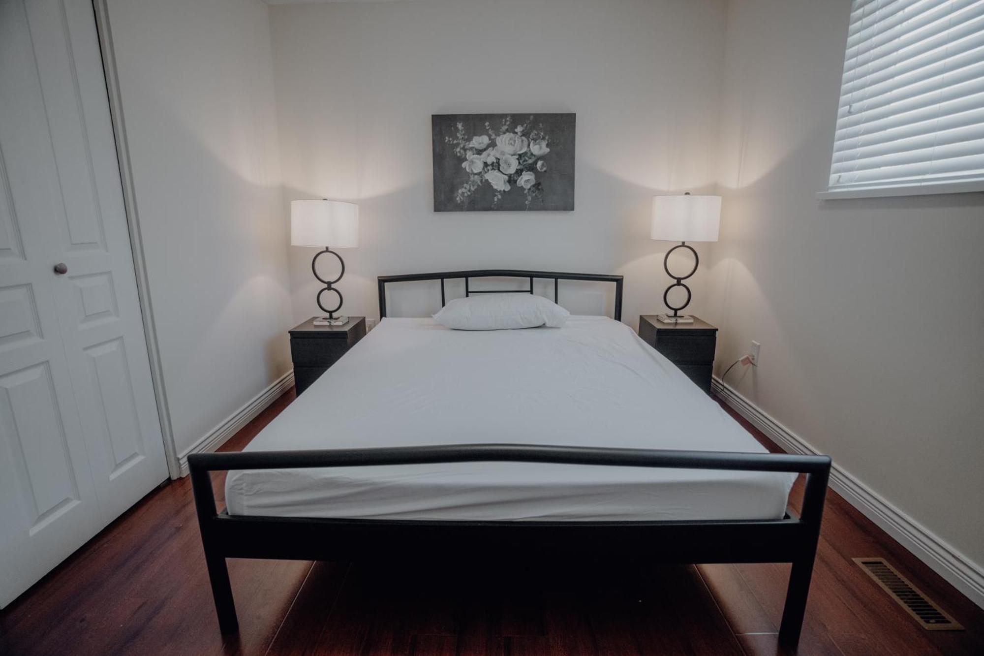 Holiday home Rustic Wooden Retreat- 2 Mins To Downtown Surrey