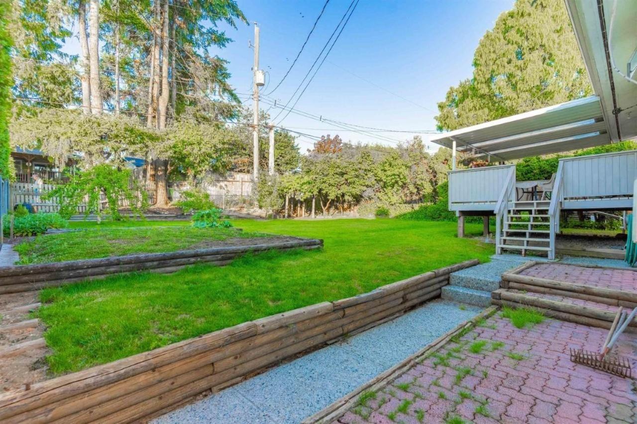 Homestay Year End Sale Surrey
