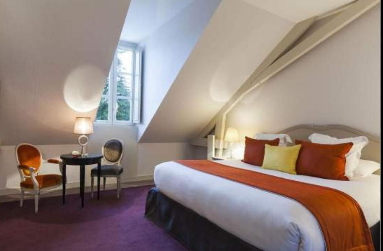 Empress Madani Palace Guest house