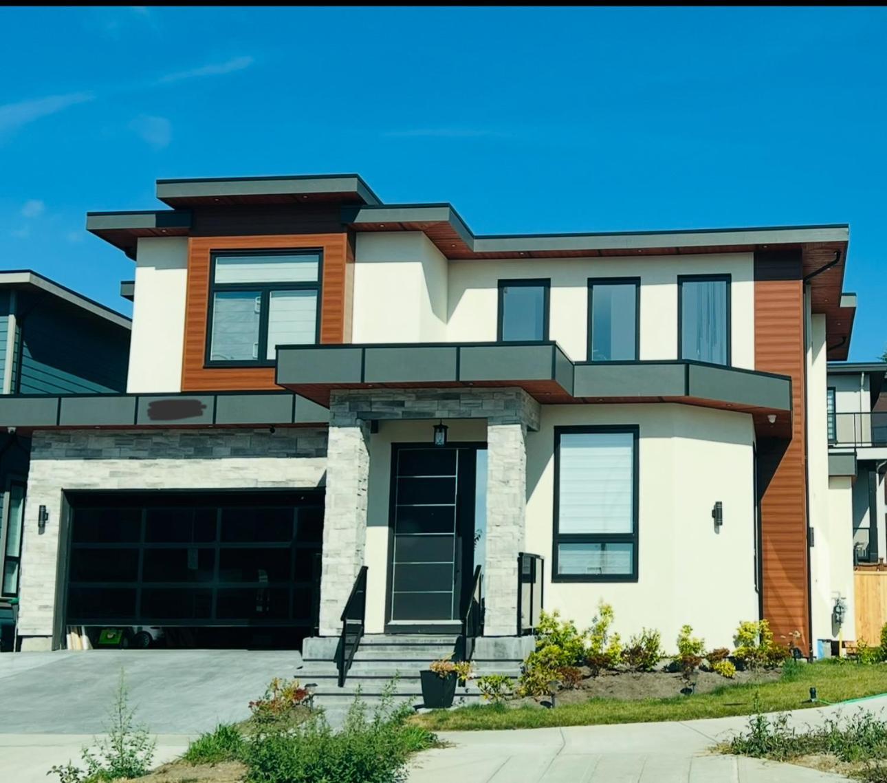 New & Modern 2 Bedroom *