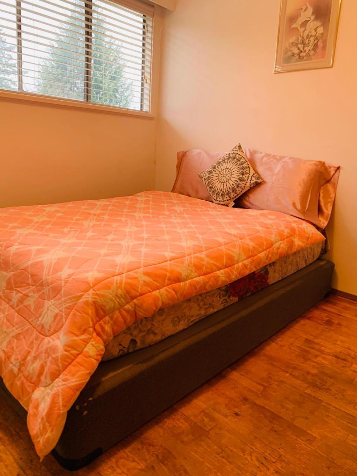 Cosy Romantic In Surrey- Walking Distance From Guildford Town Centre