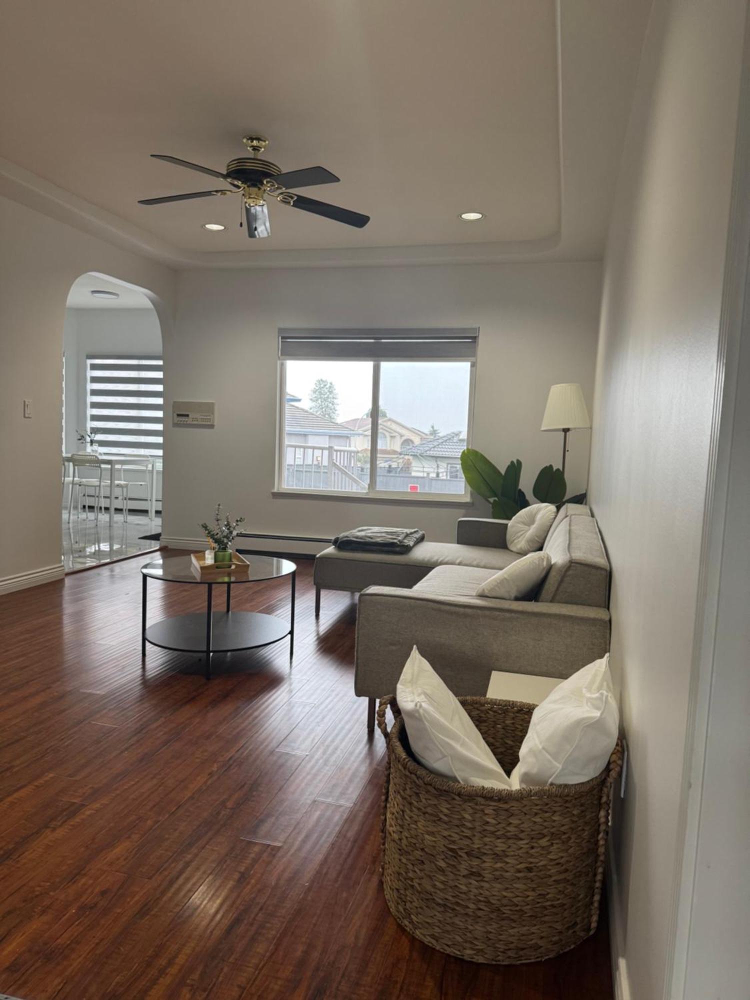 Apartment Spacious Getaway In *