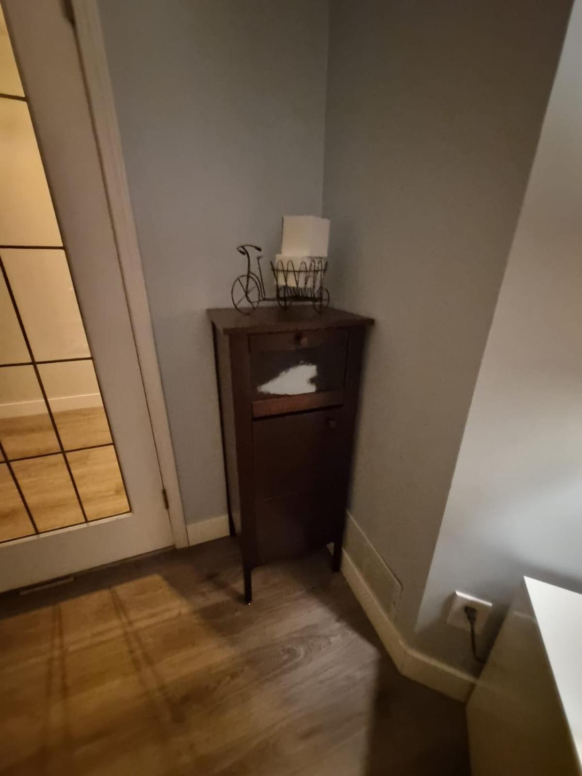 Anne's Luxury - Near White Rock Homestay Surrey
