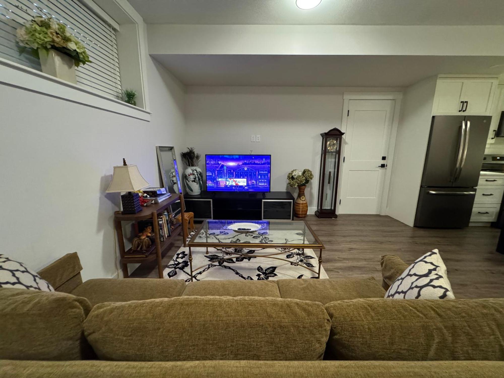 Holiday home Modern 2br Near Morgan Creek & White Rock *