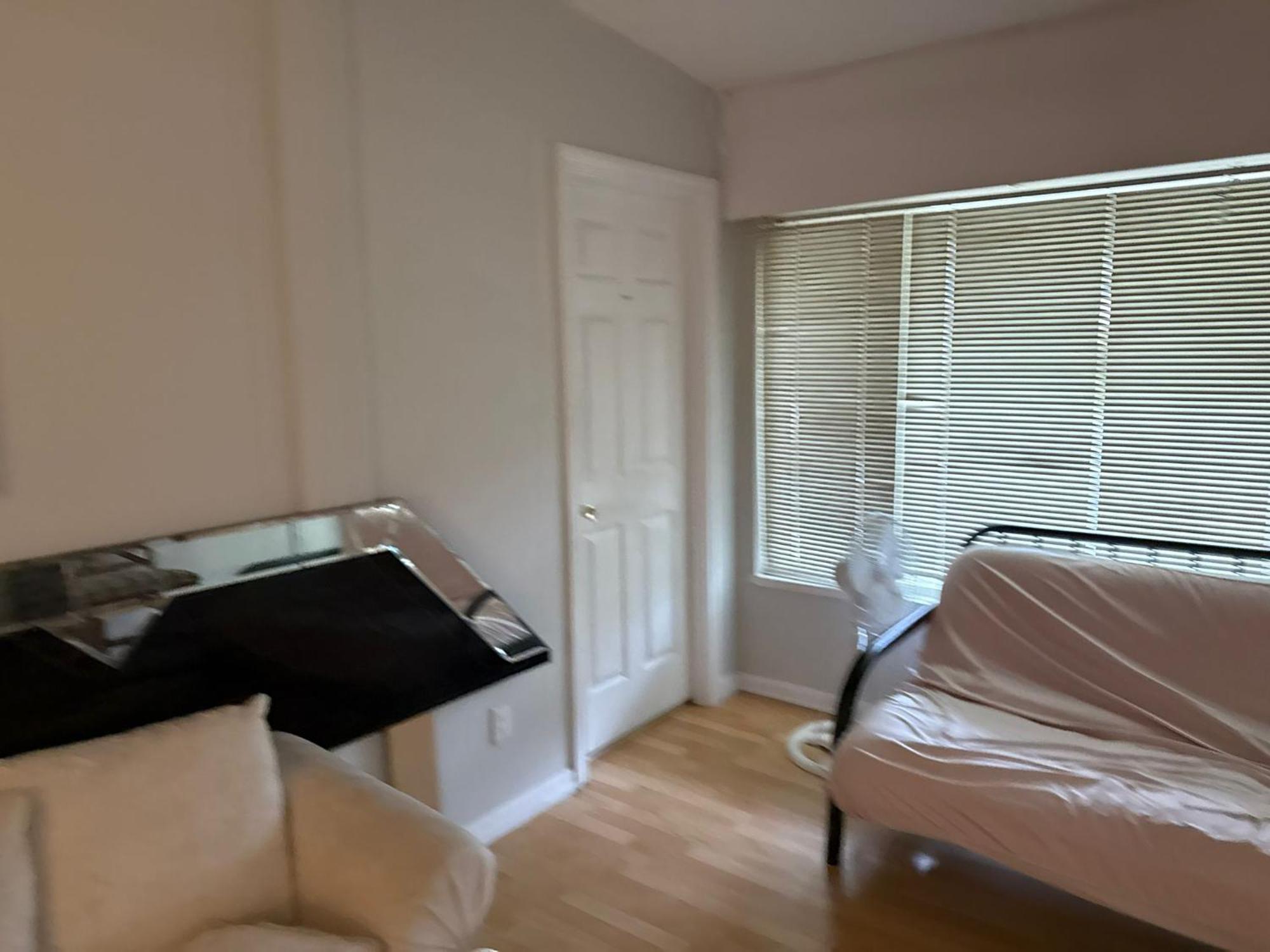 Prime Single Hostel Surrey