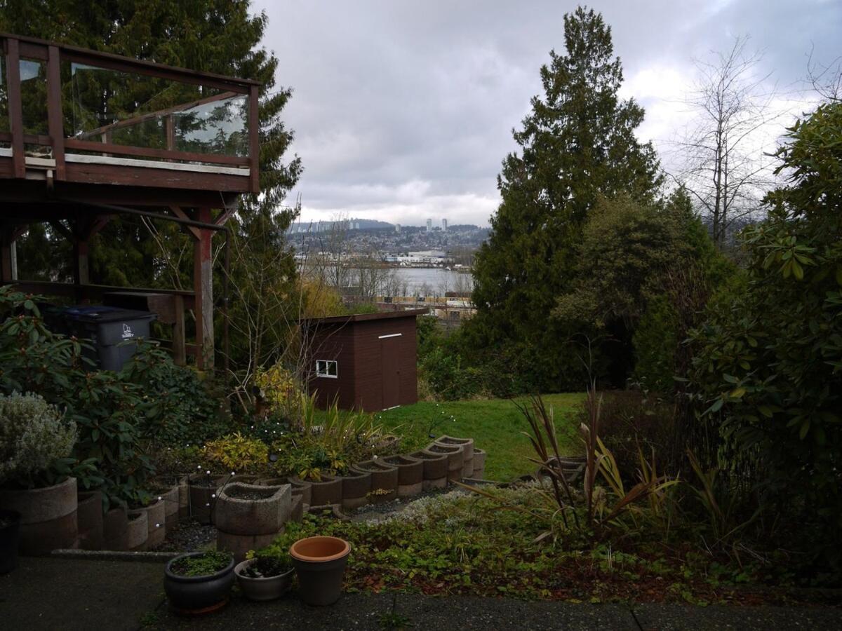 Apartment Peter's Place - 2bed & Bath Stunning Views Surrey