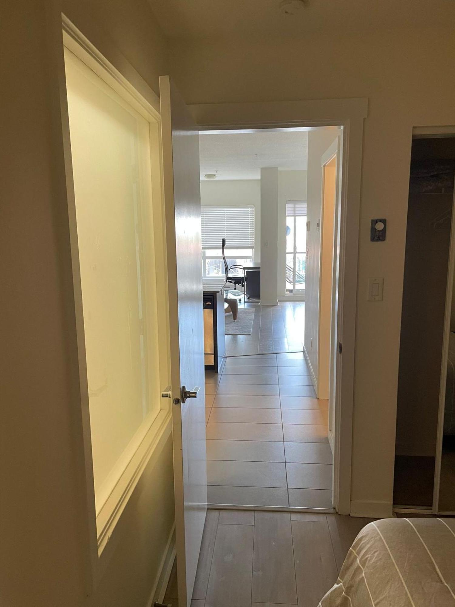 Beautiful 1 Bedroom Den Quattro Bld State Of The Art Of Apartment *