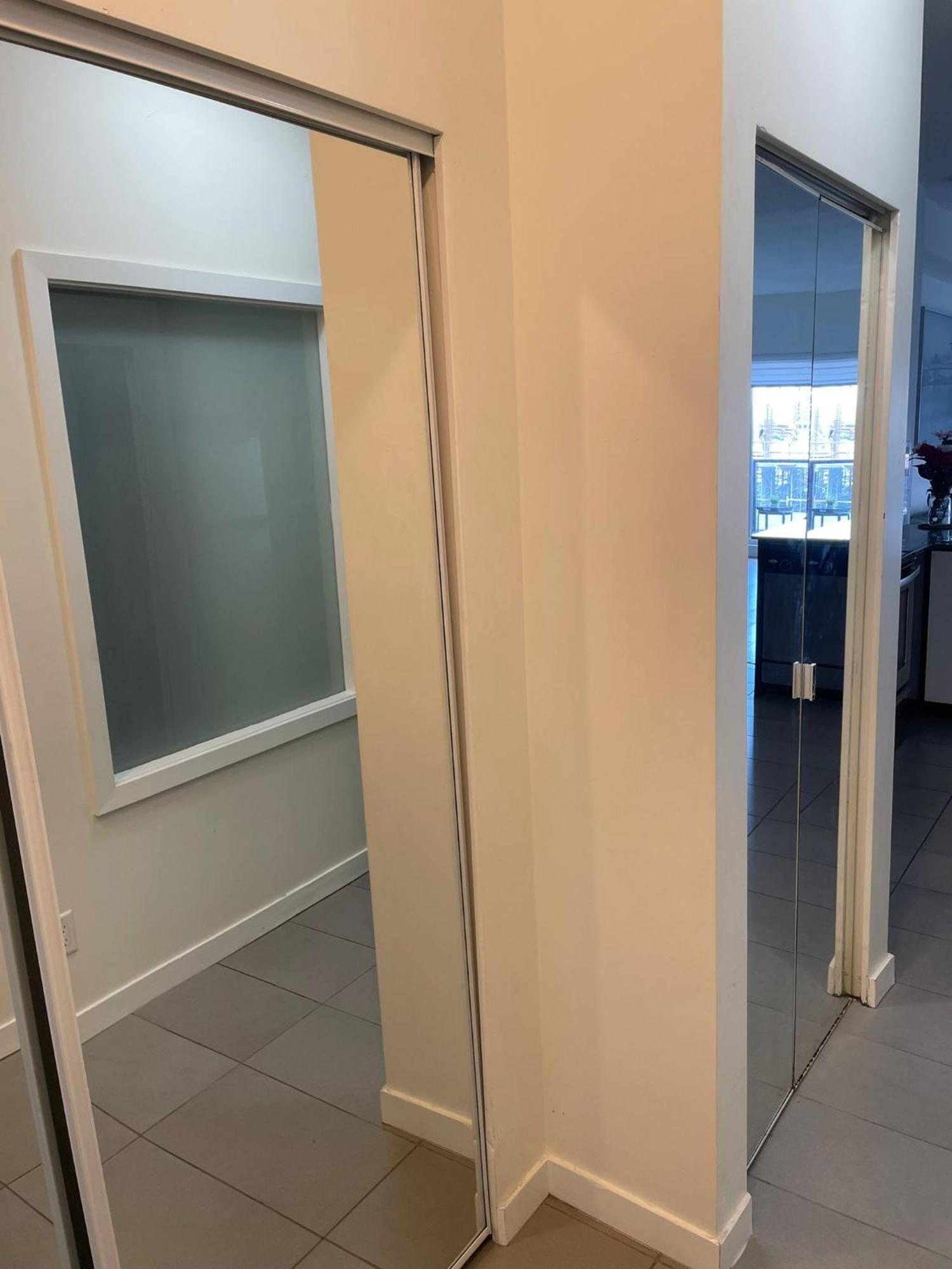 Beautiful 1 Bedroom Den Quattro Bld State Of The Art Of Apartment