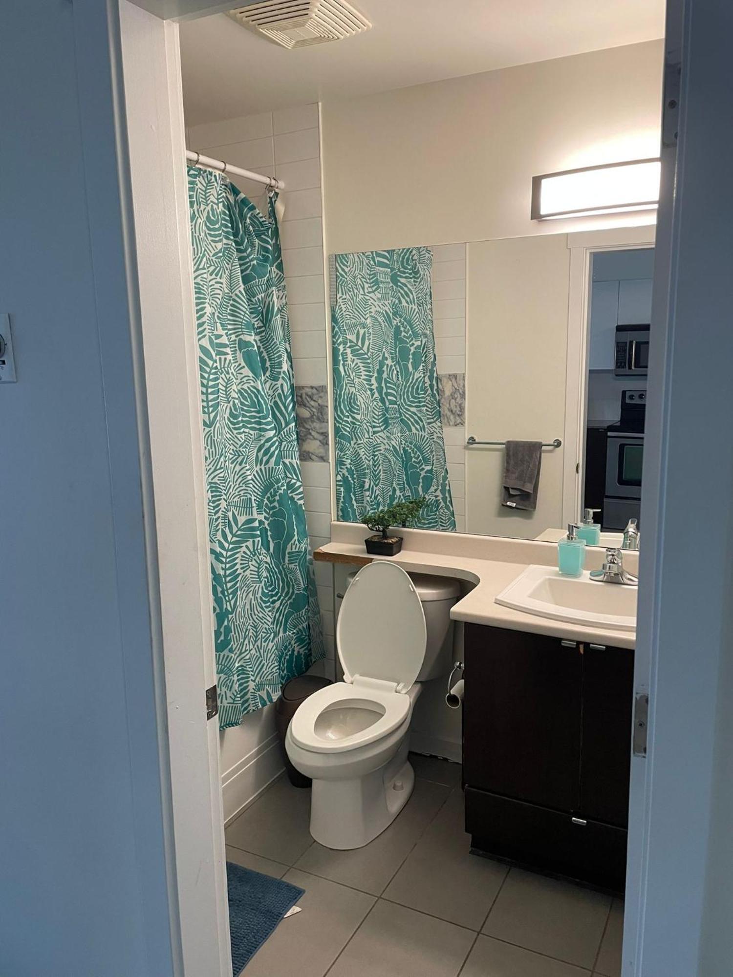 Beautiful 1 Bedroom Den Quattro Bld State Of The Art Of
