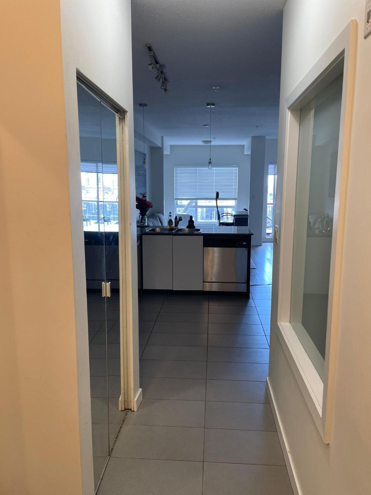 Beautiful 1 Bedroom Den Quattro Bld State Of The Art Of
