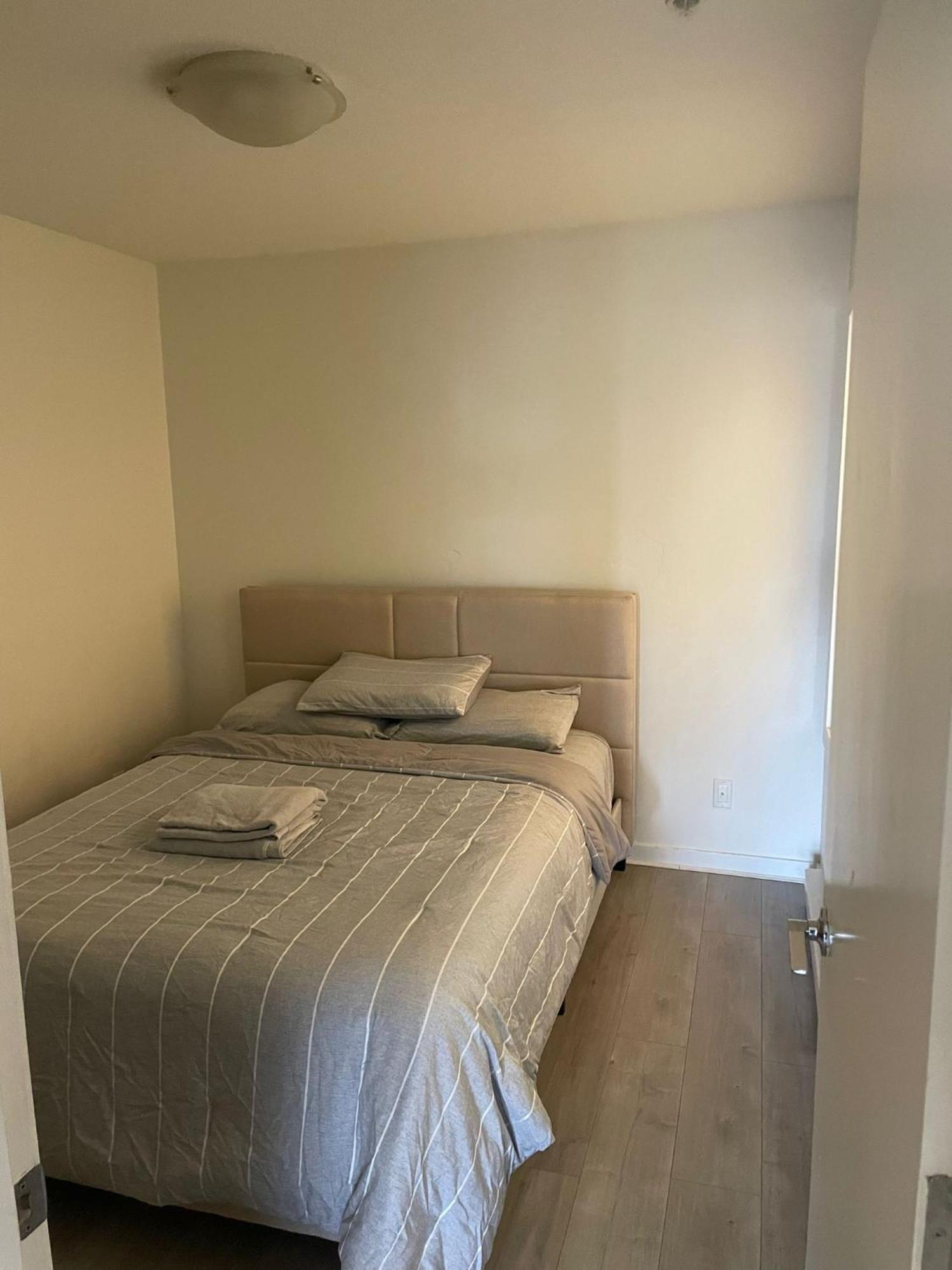 Apartment Beautiful 1 Bedroom Den Quattro Bld State Of The Art Of *