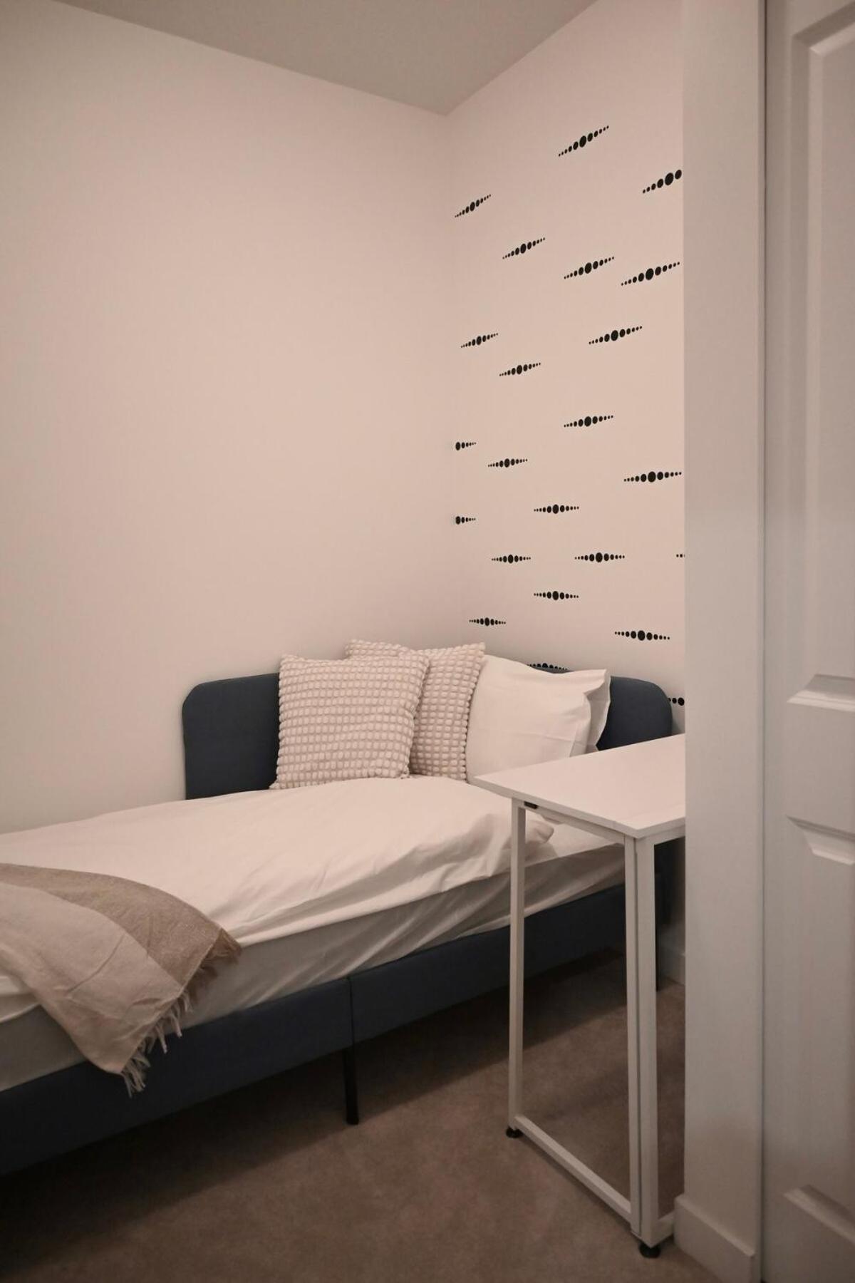 Premium 2 Bedroom Boho In Location Surrey