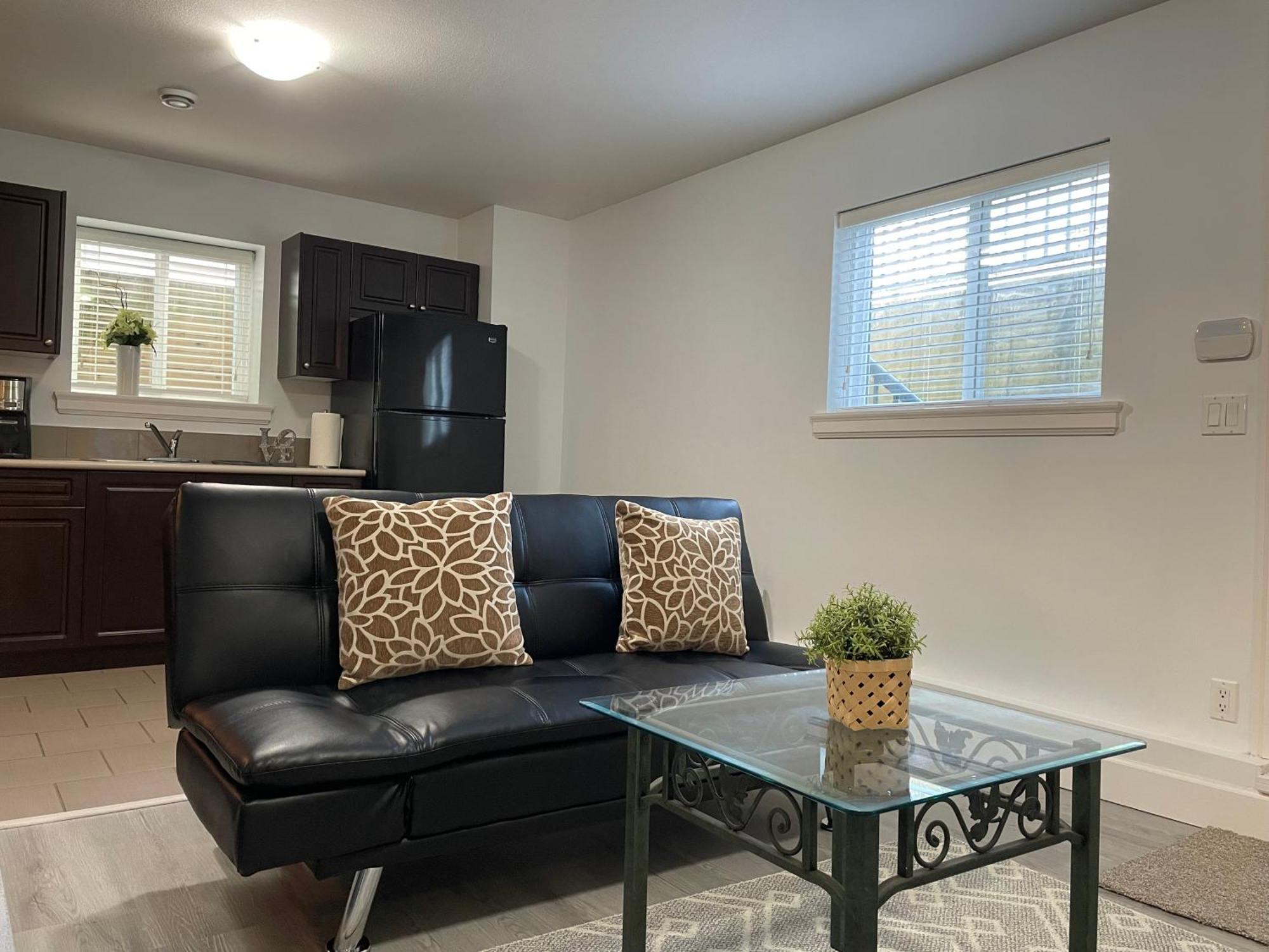4 Beds Cozy Retreat