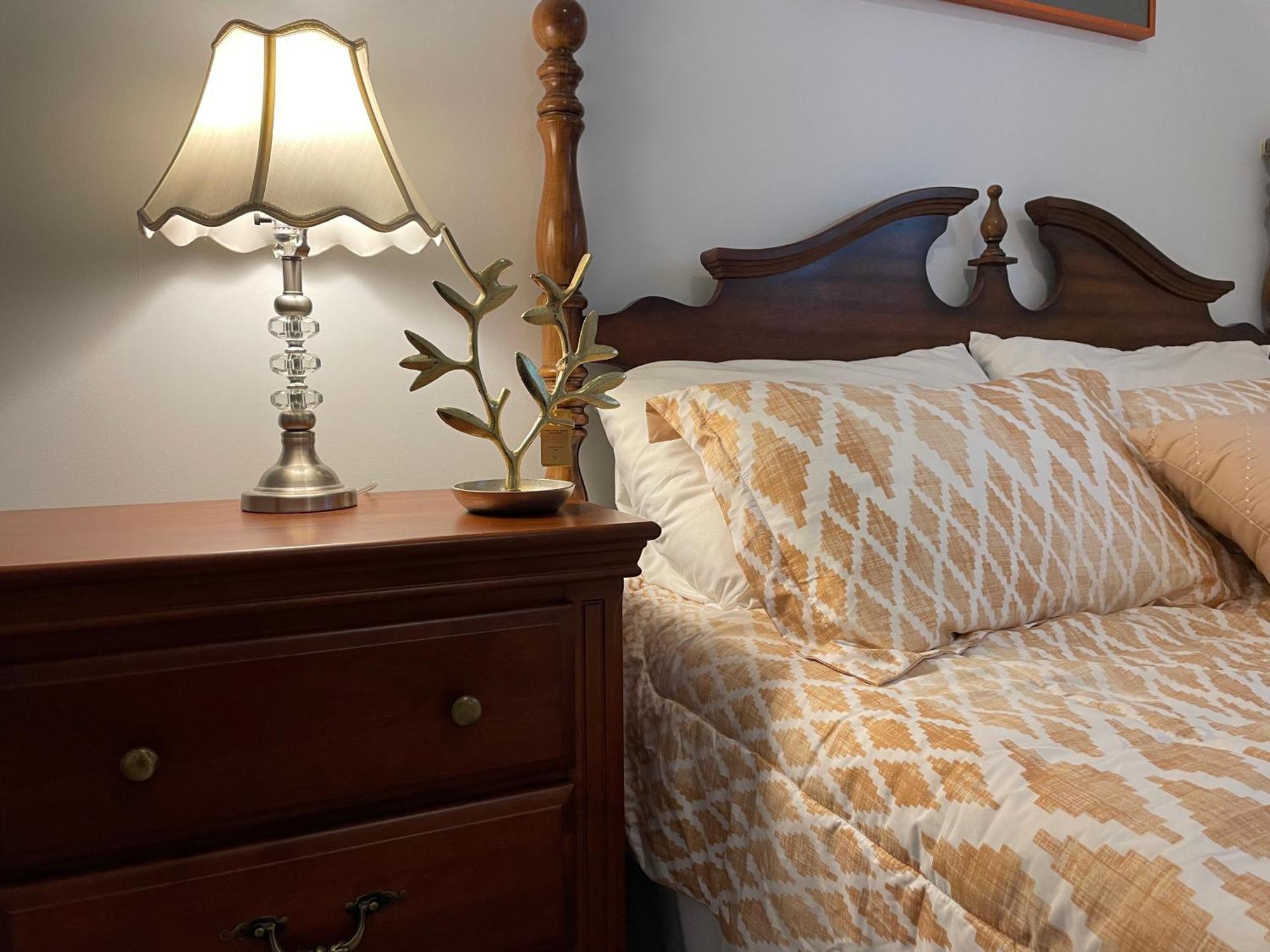 4 Beds Cozy Retreat Villa Surrey