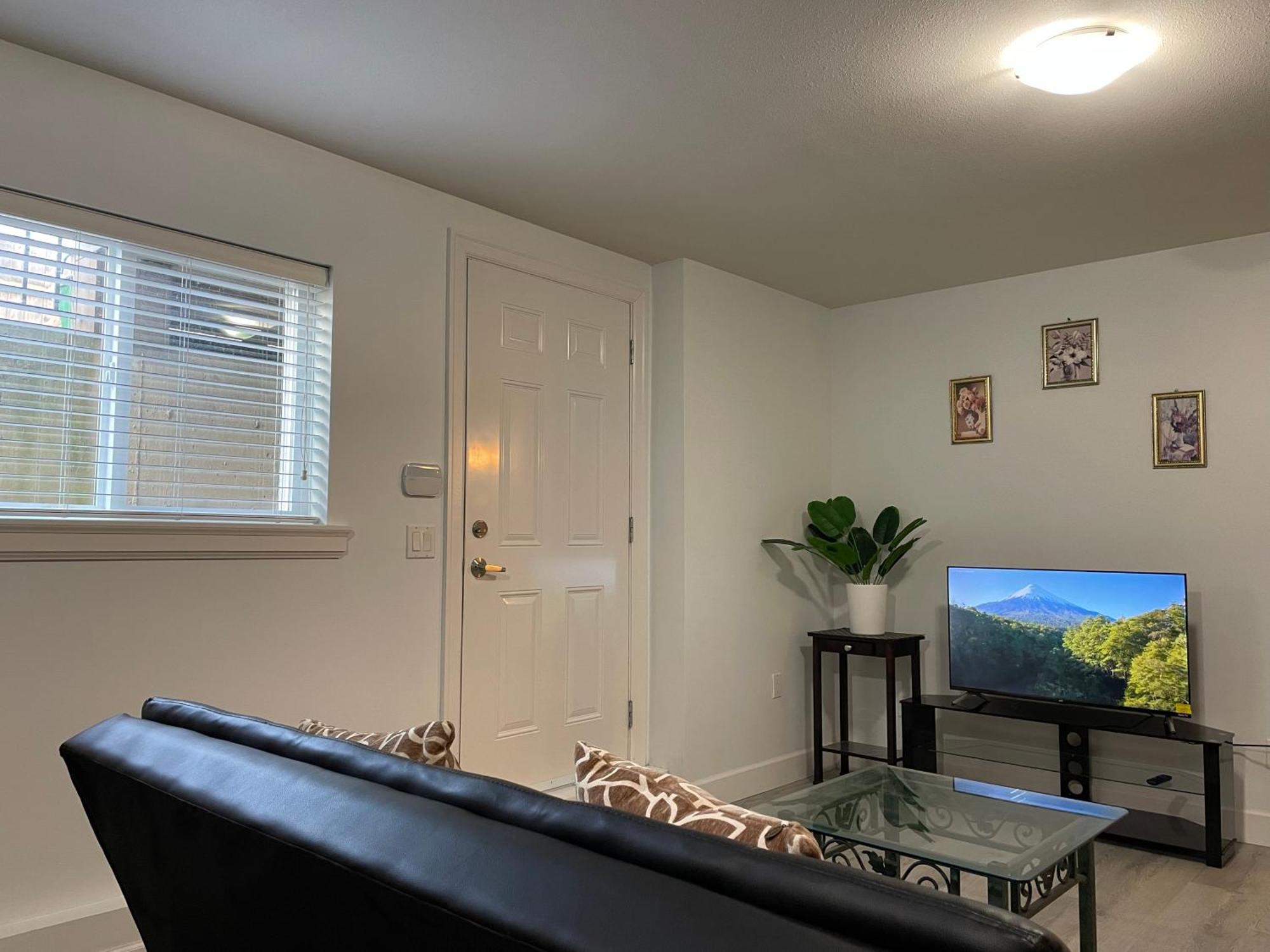 Villa 4 Beds Cozy Retreat *