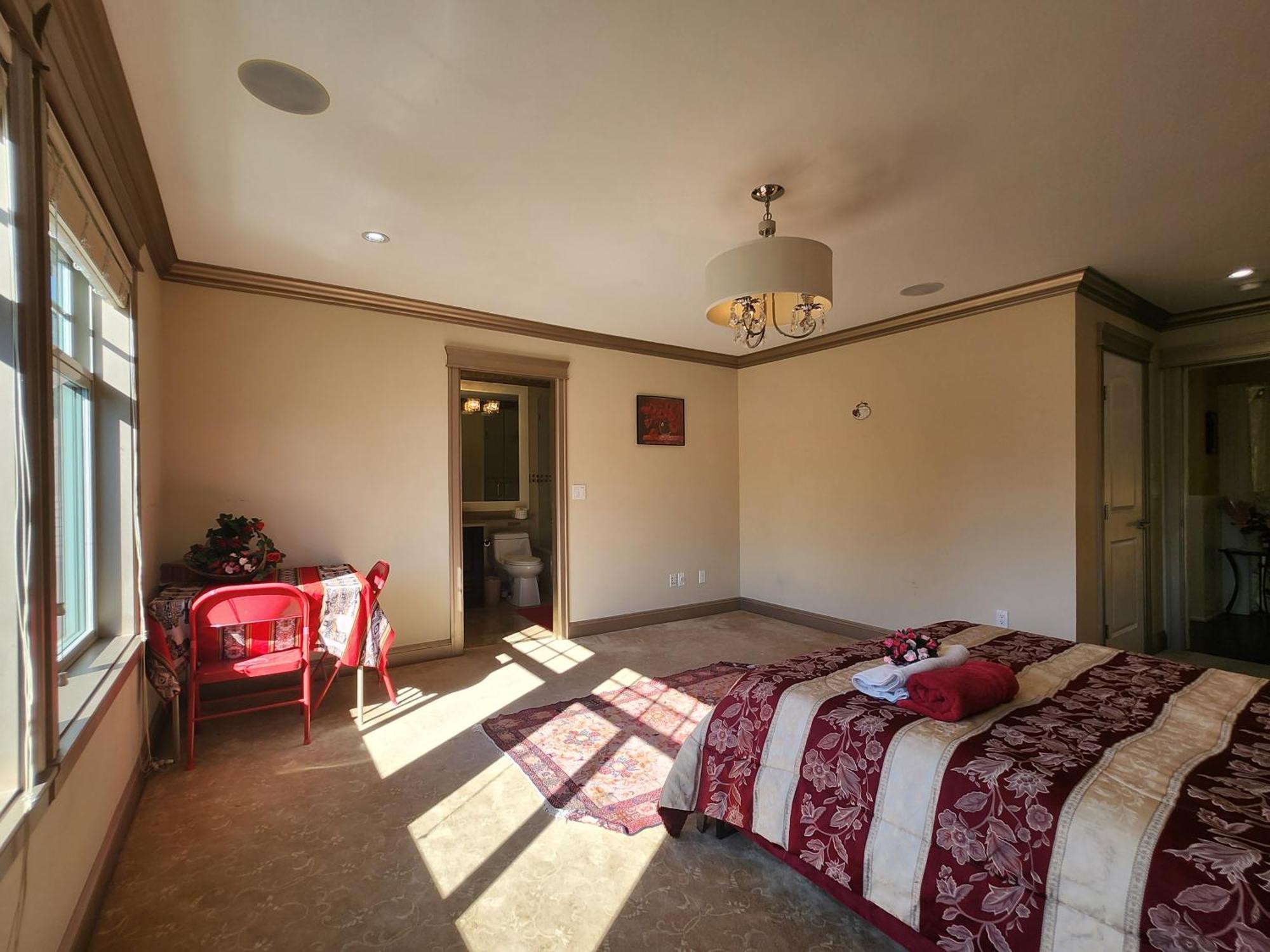 Empress Palace 4* Surrey