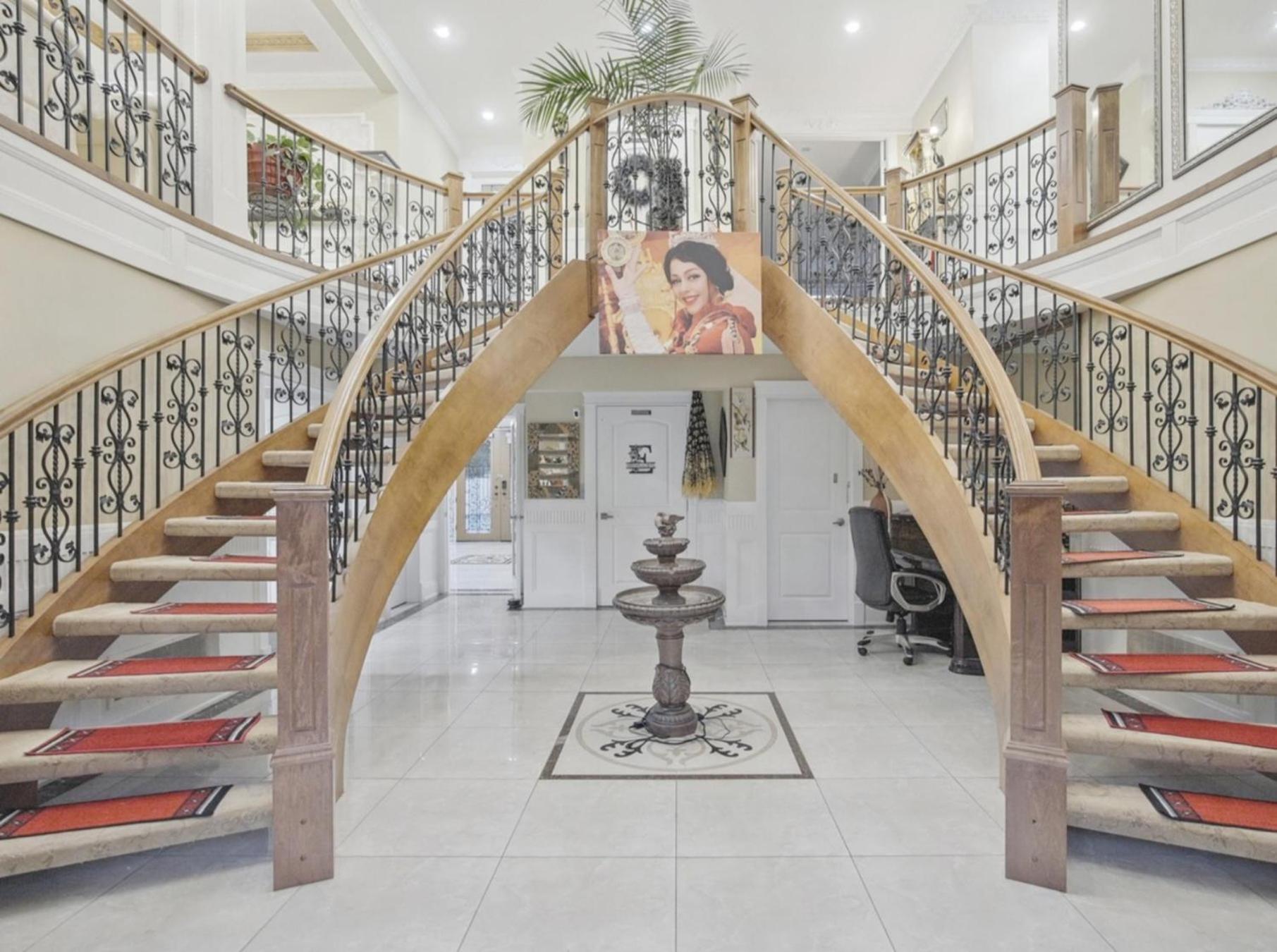 Empress Madani Palace ,