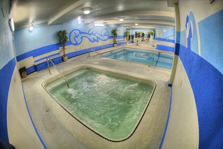 Hotel Compass Point - 3*
