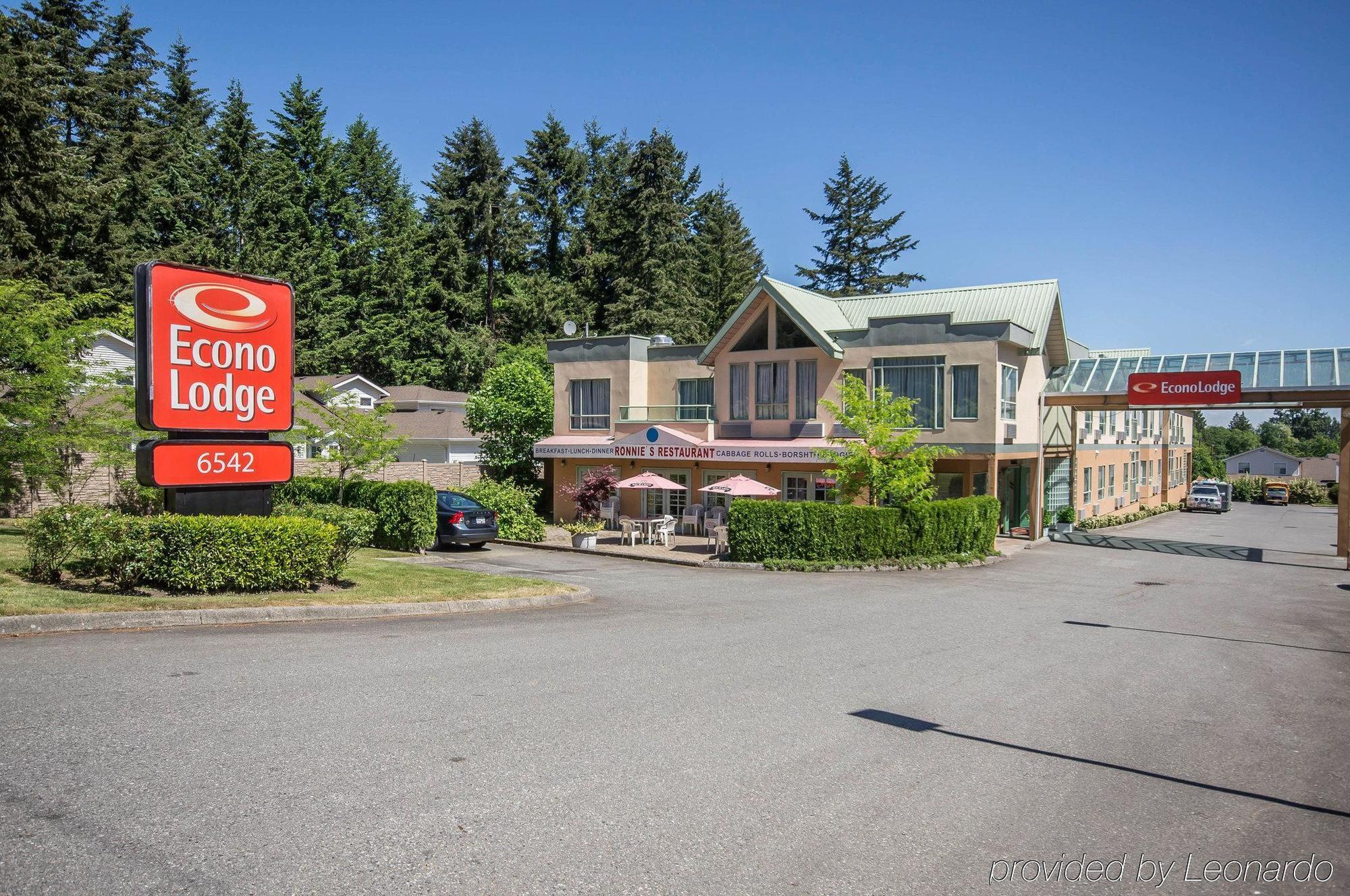 6 Surrey, Bc Surrey