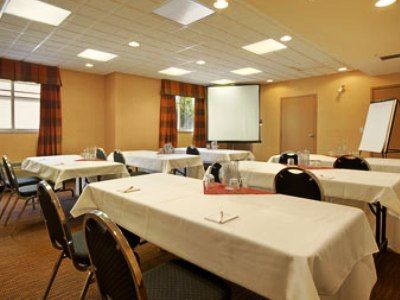Hotel Ramada By Wyndham Surrey/langley 3*