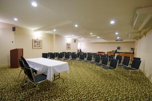 Hotel Western Peace Arch Surrey