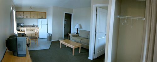 George Point Motel 2*