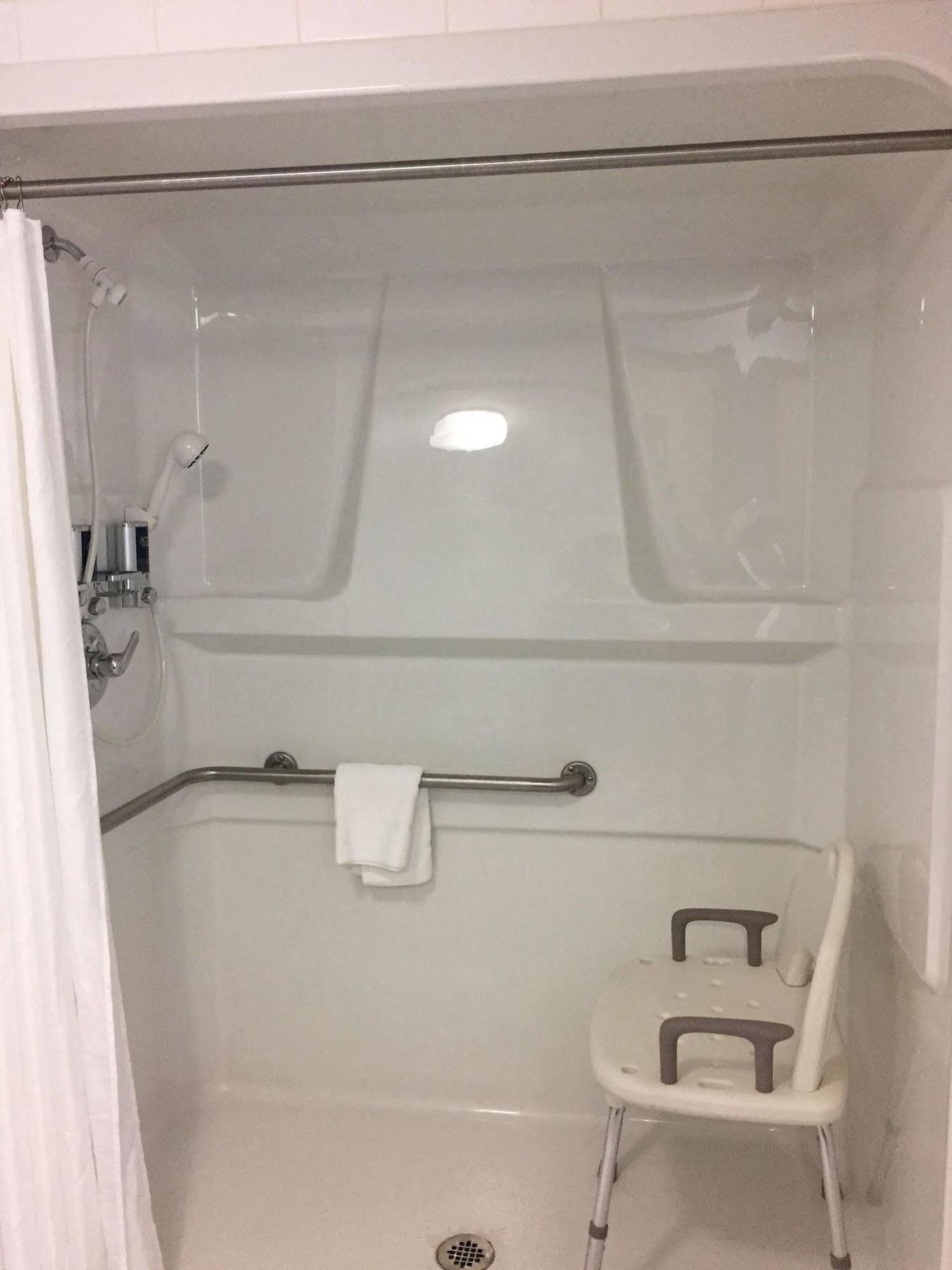 Hotel Four Points By Sheraton 3*