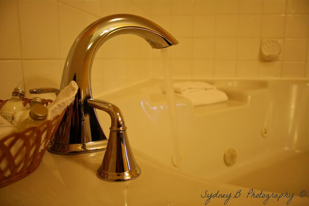 Pacific & Conference Center Hotel 3*