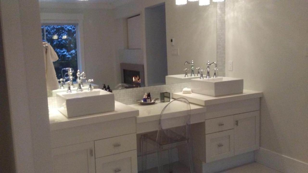Smart Ocean Park Luxury Surrey