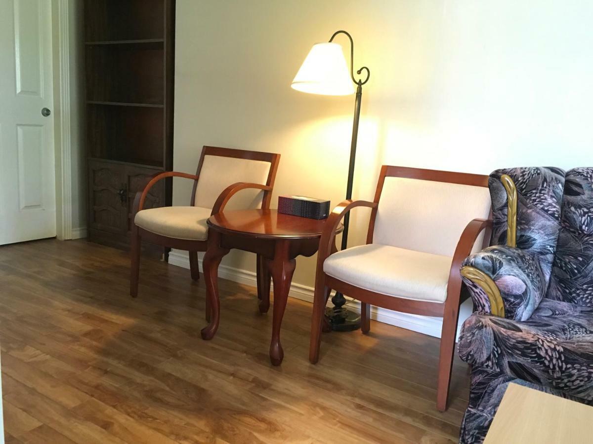 Guest house Decent Location Surrey